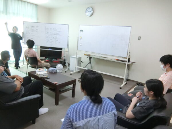 【寄宿舎】やまびこナンカレー