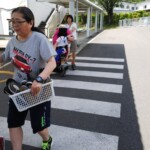 校外学習の事前学習（校内を歩こう～エレベーターに乗ろう～）①