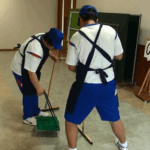 ロビー清掃①
