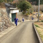 上り坂は辛いけど、頑張れ！